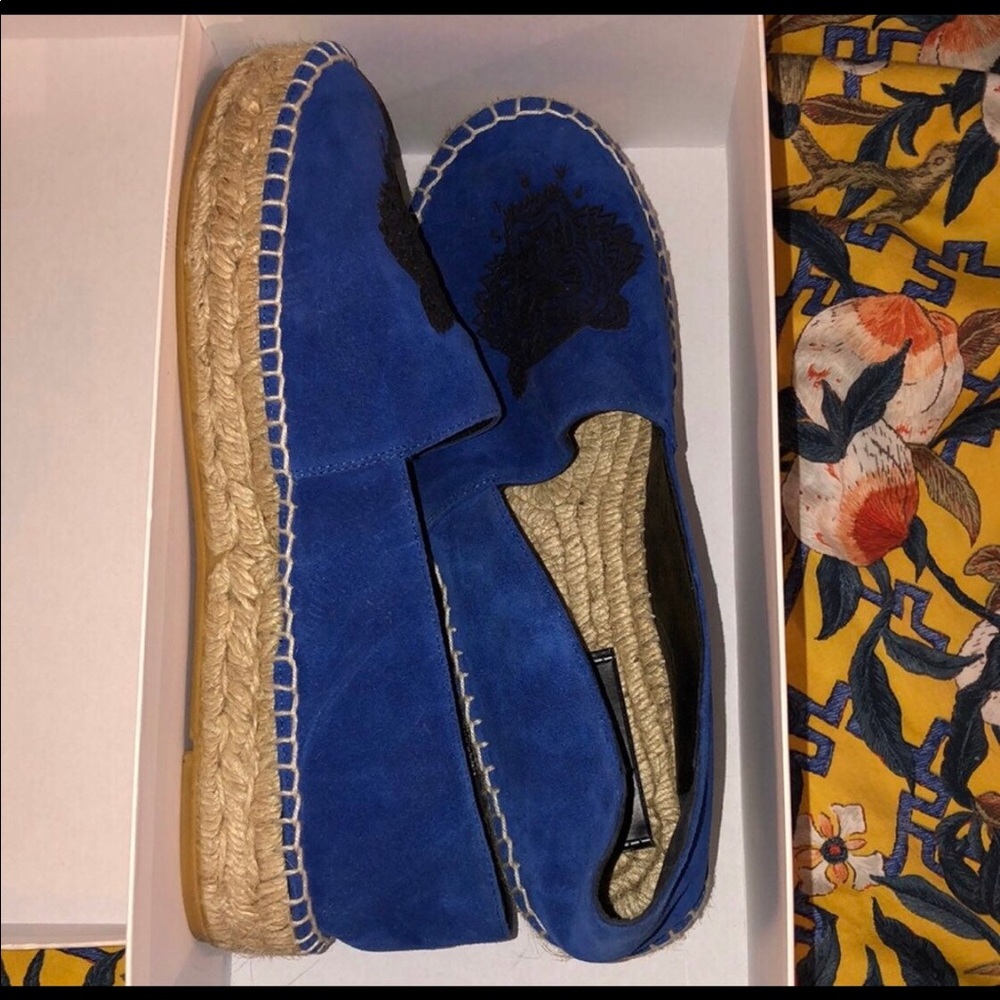 Kenzo sz 10 blue suede flat shoe NWT
